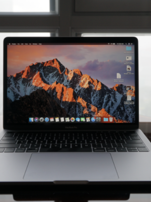 MacBook Pro (13-inch, 2018)