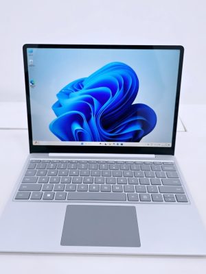 Microsoft Surface Go 13