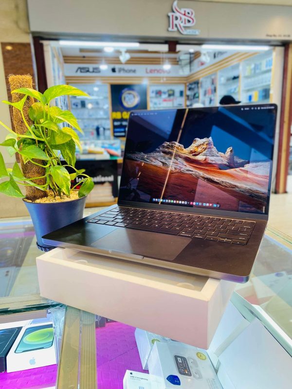 macbook pro m3 pro